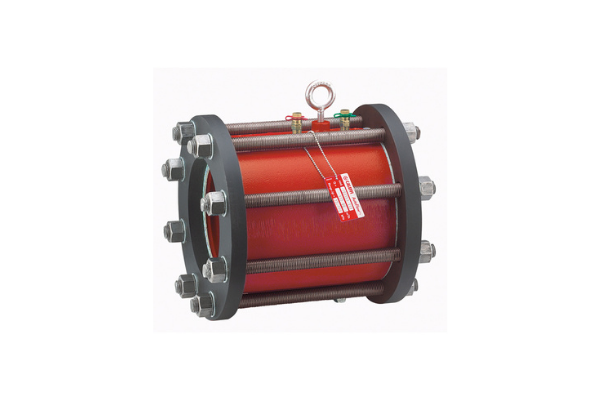 Automatic flow rate regulator with adjustable cartridge